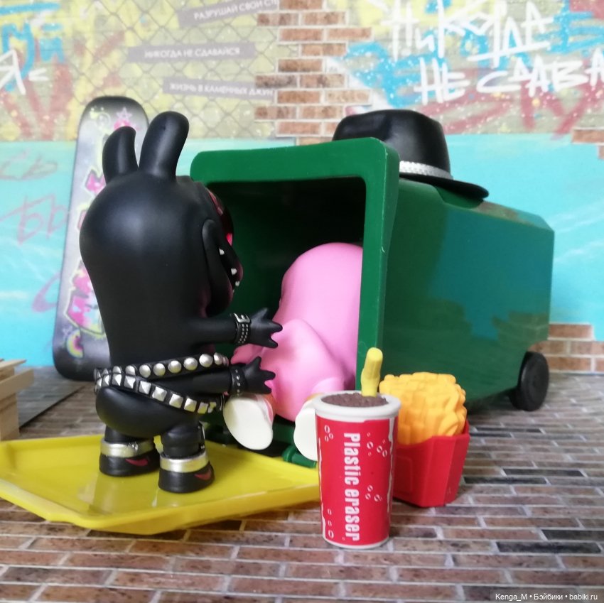 Тараканы хулиганы — Куклы Simontoys и Come4Free (Blind Box): Teennar (фото 7)