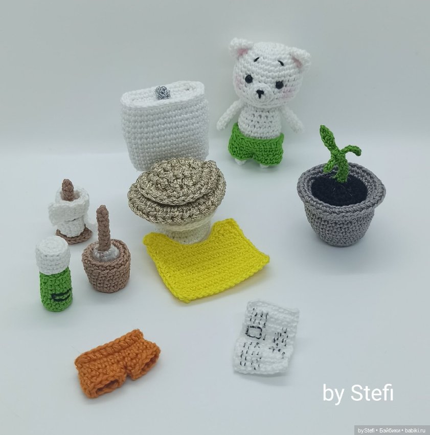 Покажу ещё один наборчик. Мишка и его трон