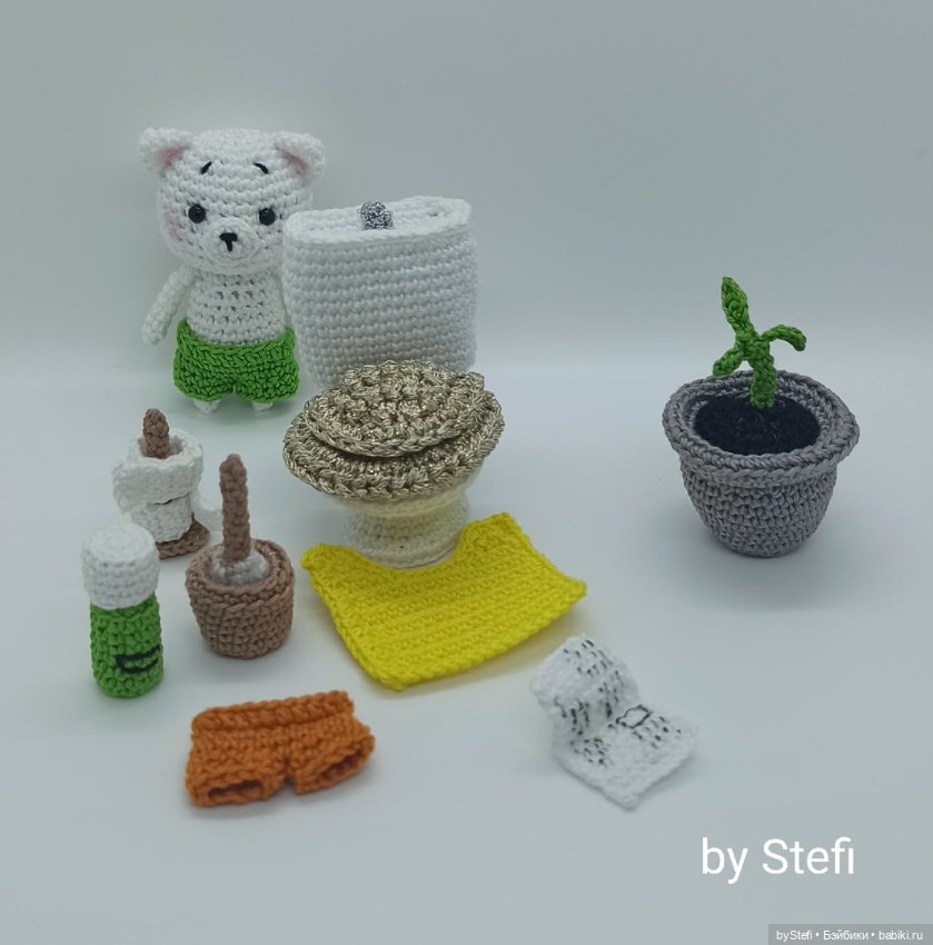 Покажу ещё один наборчик. Мишка и его трон