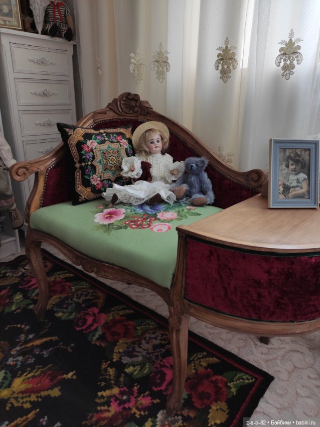 Диван для любимой куклы — Мебель для кукол и домиков: фото (фото 10)