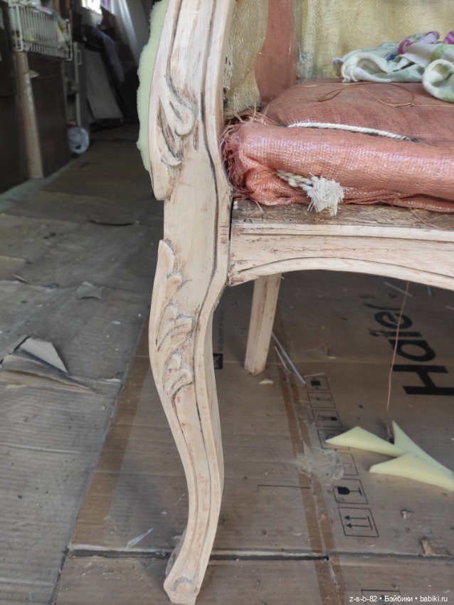 Диван для любимой куклы — Мебель для кукол и домиков: фото (фото 5)