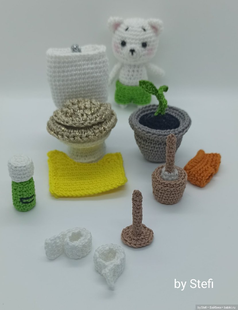 Покажу ещё один наборчик. Мишка и его трон