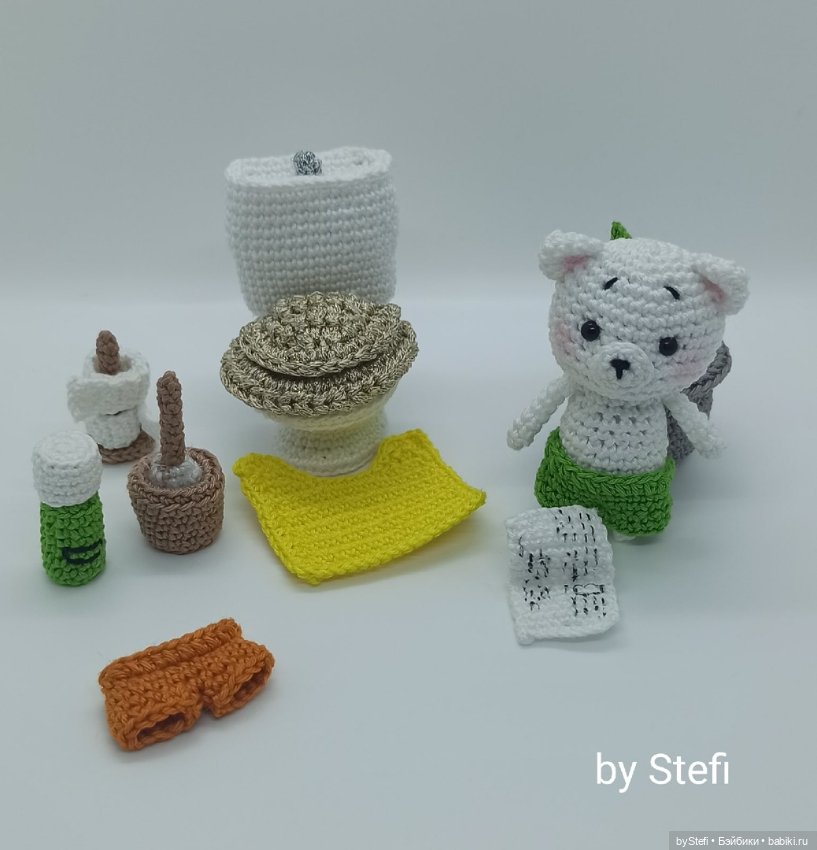 Покажу ещё один наборчик. Мишка и его трон