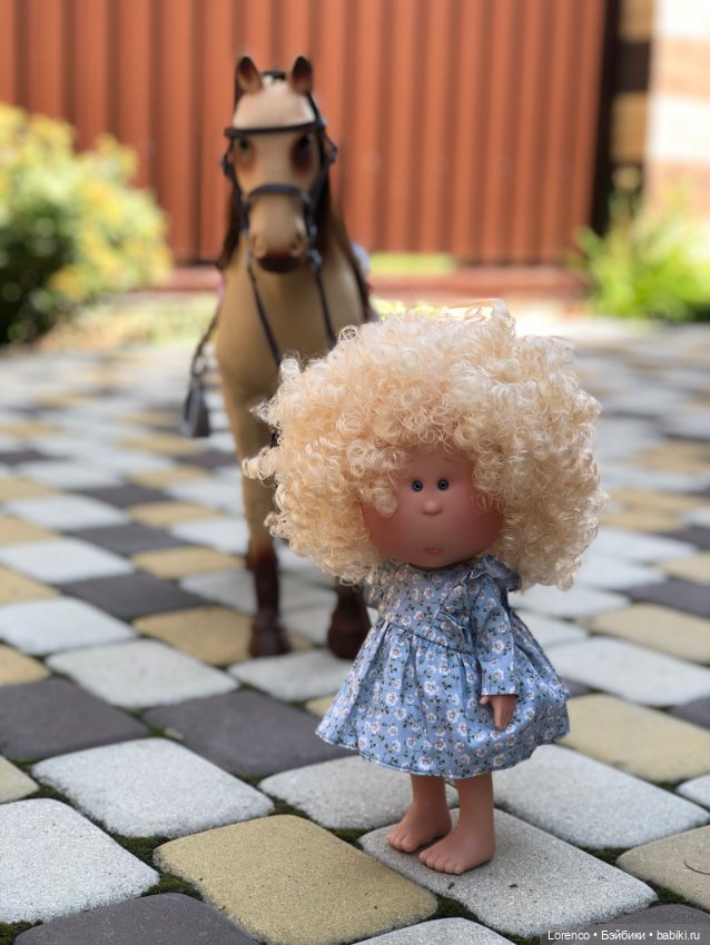 Будёновка — Куклы Nines d'Onil (Нинес): Миа (Mia) (фото 3)