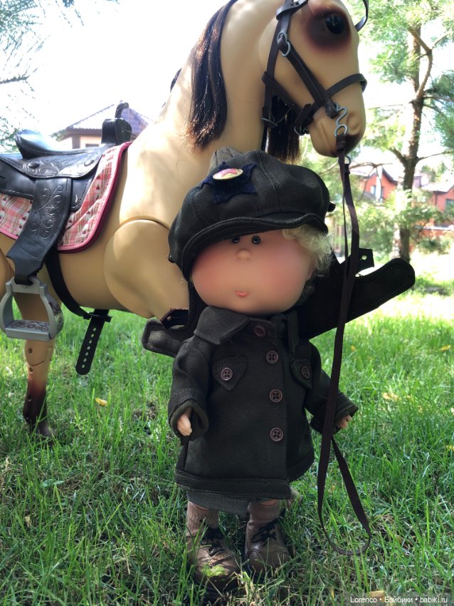 Будёновка — Куклы Nines d'Onil (Нинес): Миа (Mia)