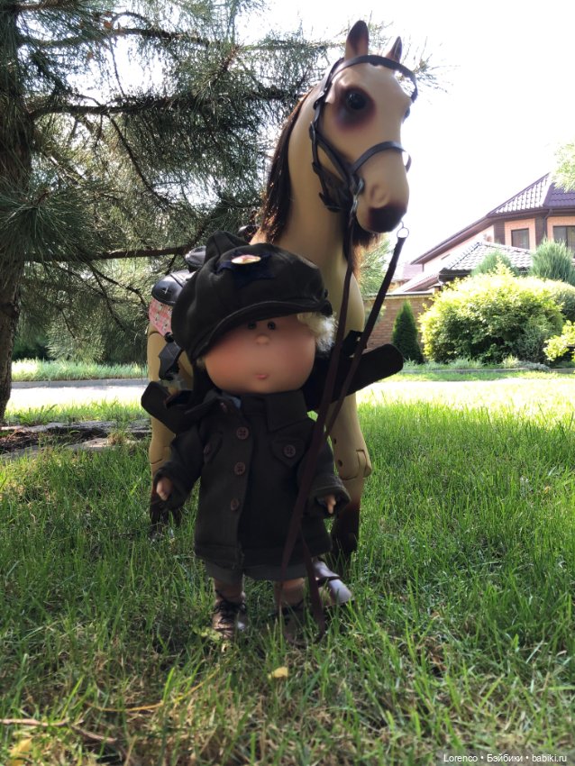 Будёновка — Куклы Nines d'Onil (Нинес): Миа (Mia)