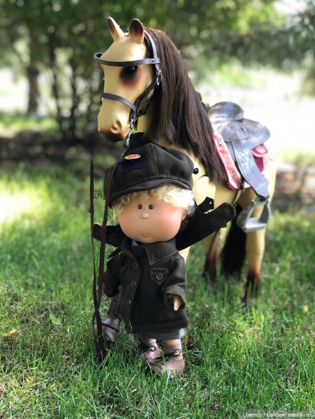 Будёновка — Куклы Nines d'Onil (Нинес): Миа (Mia)