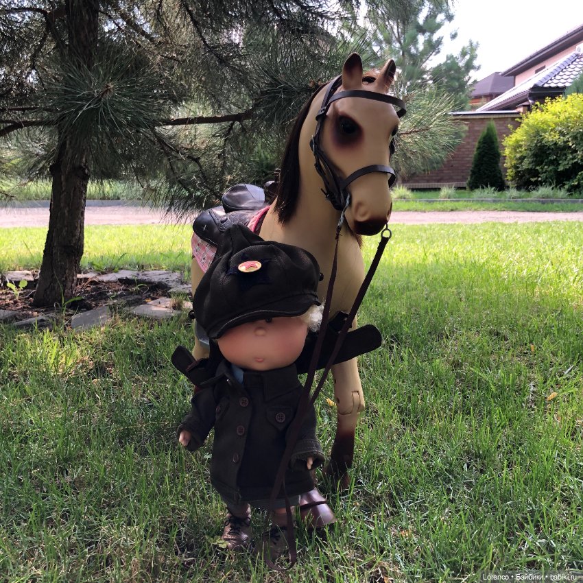 Будёновка — Куклы Nines d'Onil (Нинес): Миа (Mia)