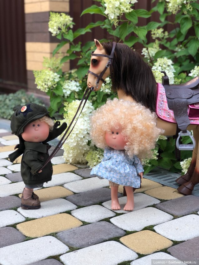 Будёновка — Куклы Nines d'Onil (Нинес): Миа (Mia)