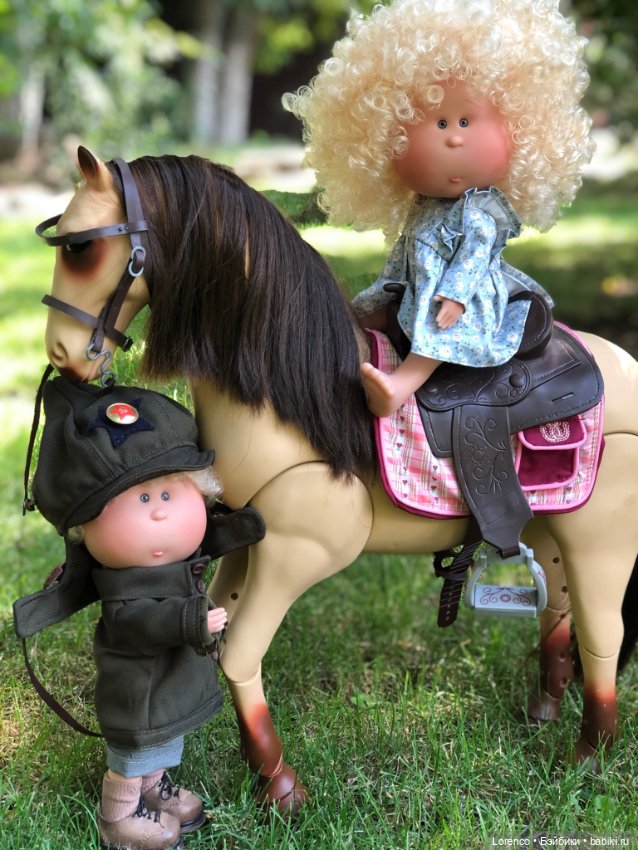 Будёновка — Куклы Nines d'Onil (Нинес): Миа (Mia)