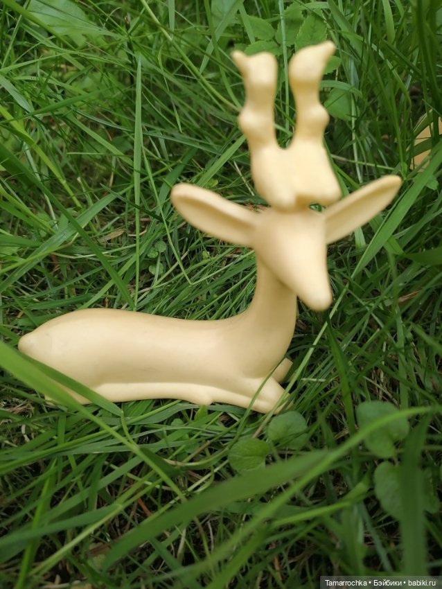 Далеко, далеко на лугу пасутся ко