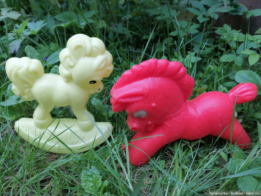 Далеко, далеко на лугу пасутся ко