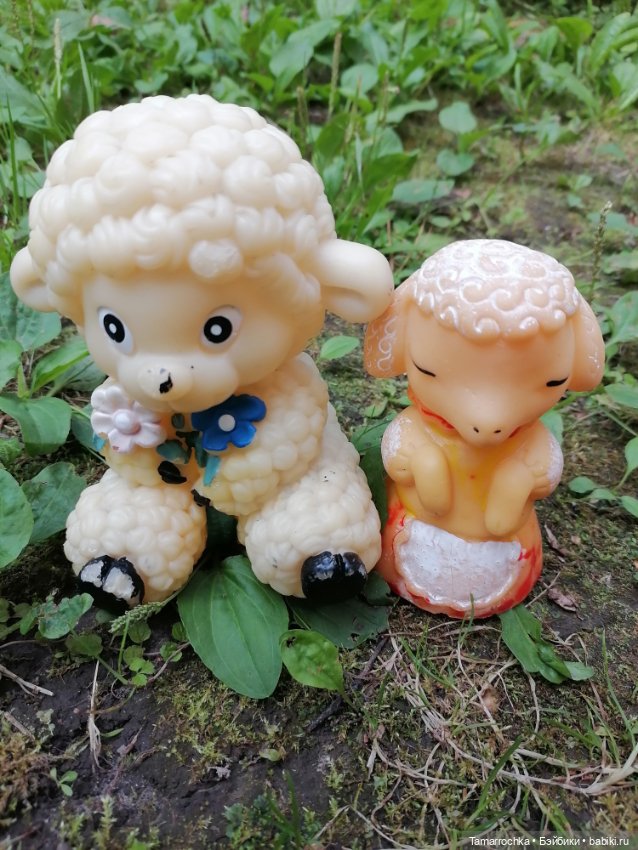 Далеко, далеко на лугу пасутся ко