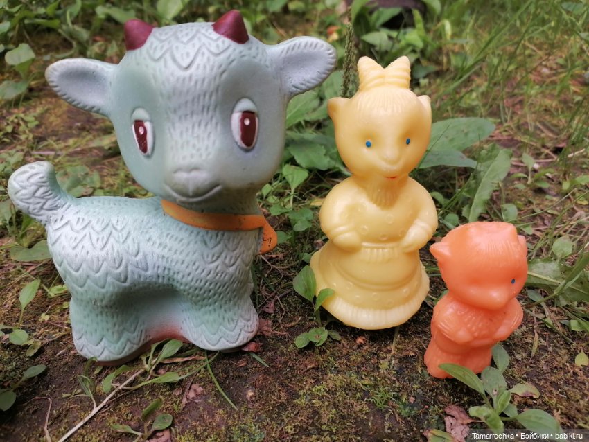 Далеко, далеко на лугу пасутся ко