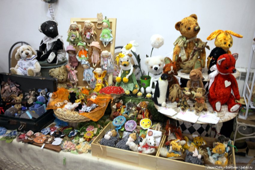 Плюшевая милота Натилии Халикеевой на выставке «Праздник кукол. Кремль в Измайлово» 16.07 – 14.08 2022 года