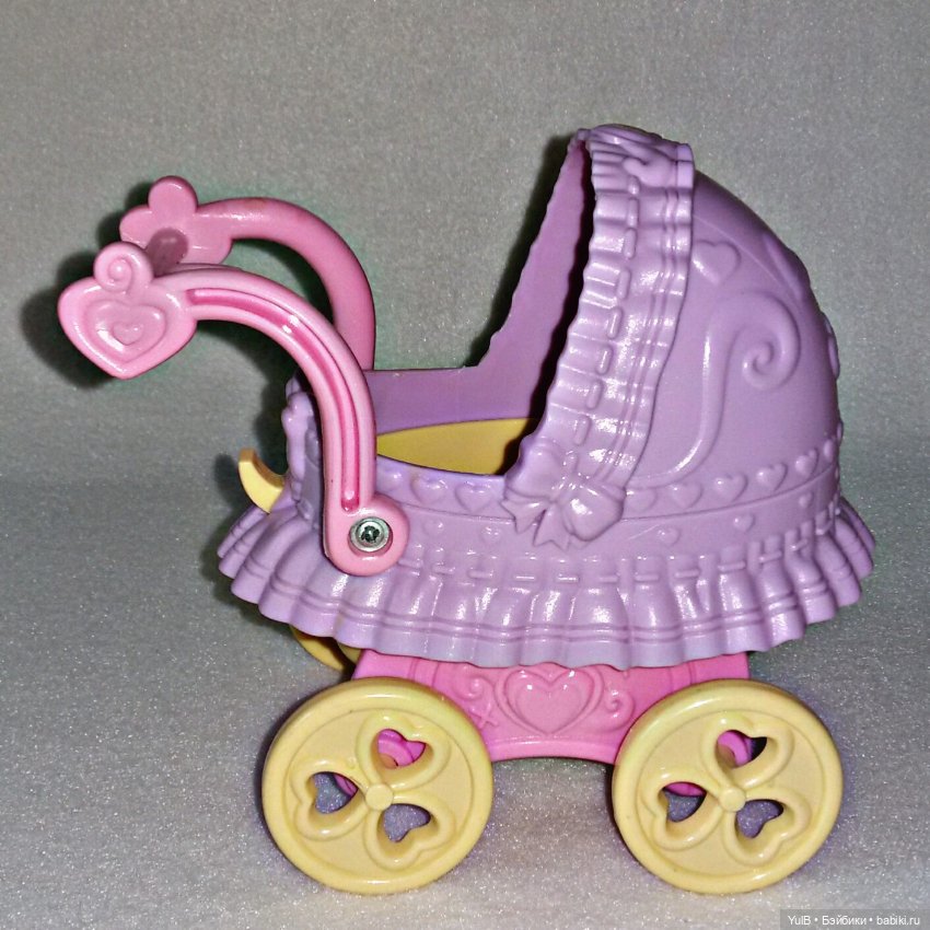 ...Кроватка, шкаф и коляска (фото 3)