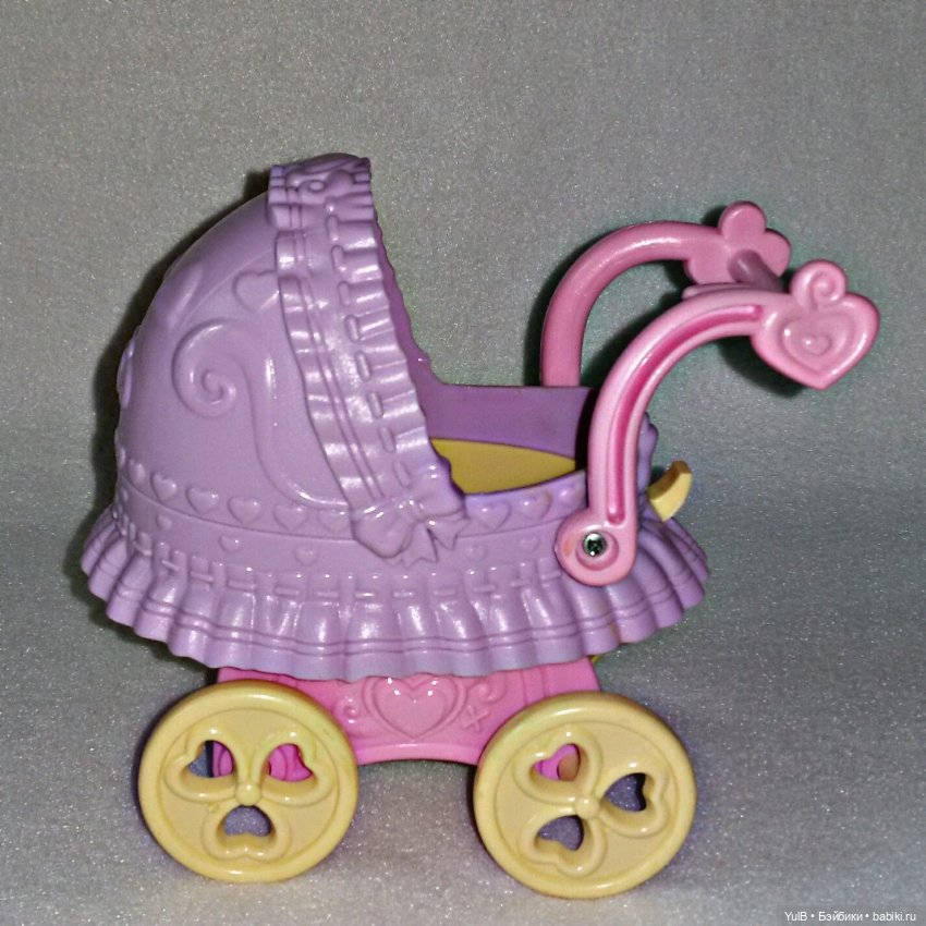 ...Кроватка, шкаф и коляска (фото 2)