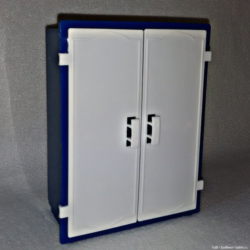 ...Кроватка, шкаф и коляска (фото 10)