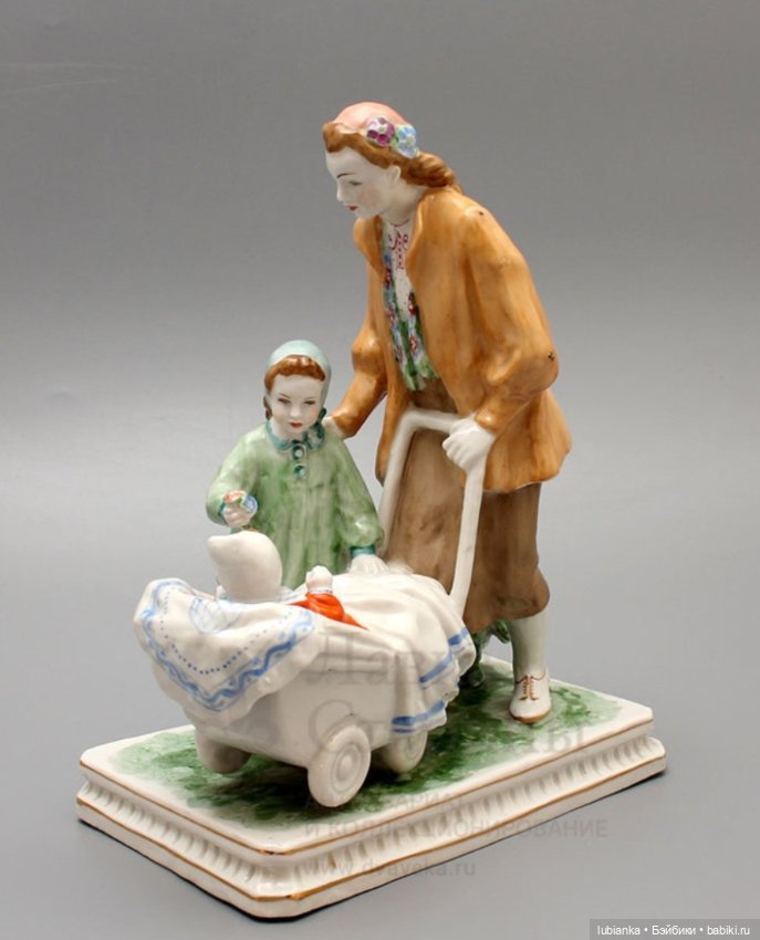 Абсолютно неожиданная статуэтка (фото 2)