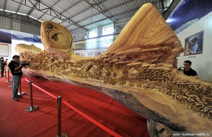 Огромная скульптура от Чжэна Чунхуи (Zheng Chunhui)