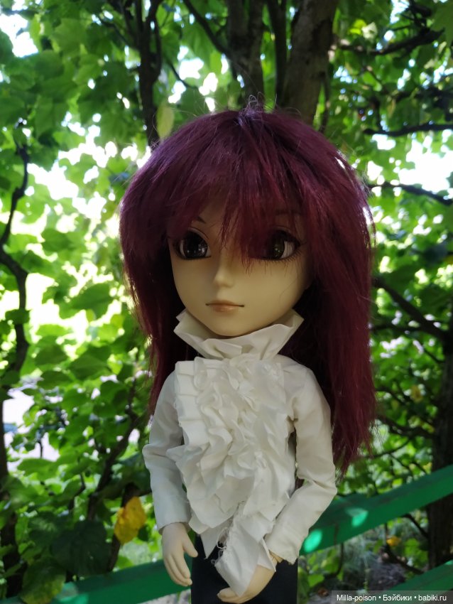 Манабу Сато гуляет по усадьбе Архангельское (фото 7)