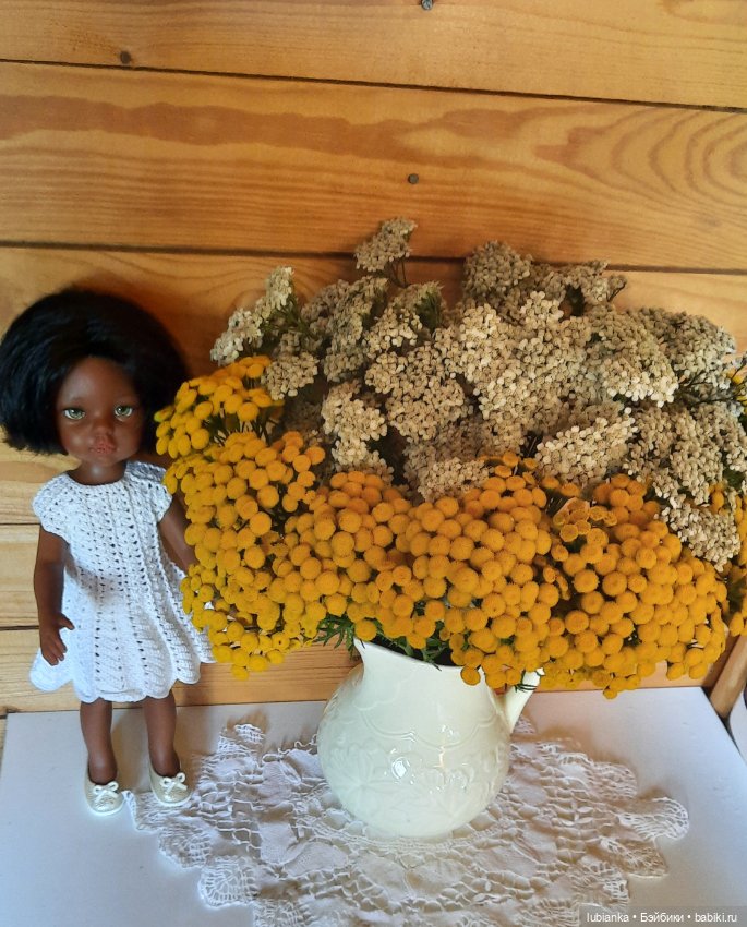 Просто белое платье и просто букет (фото 10)