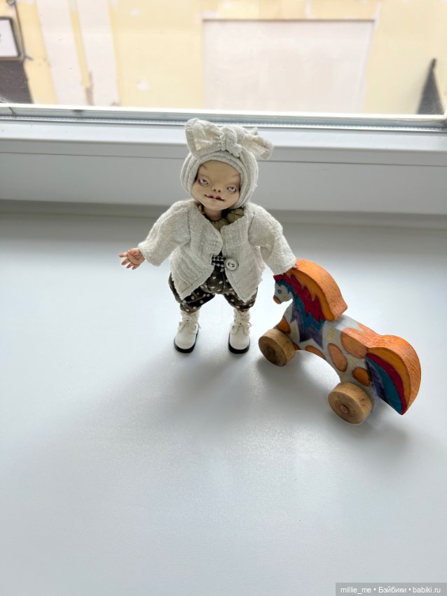 Кира дома — Необычные и смешные авторские куклы: гротеск (фото 6)