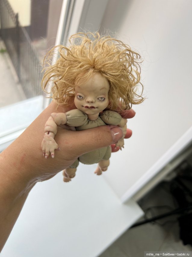 Кира дома — Необычные и смешные авторские куклы: гротеск (фото 3)