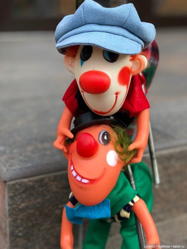 Цирк уехал, а клоуны остались у Lorenco