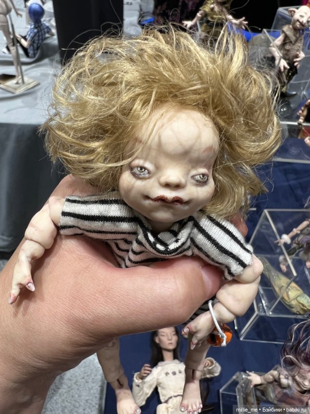 Кира дома — Необычные и смешные авторские куклы: гротеск