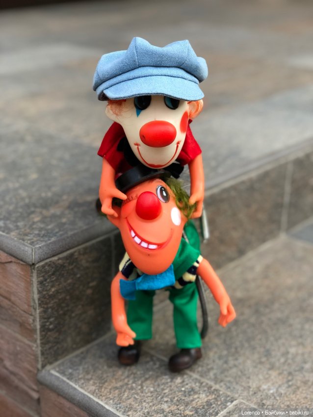 Цирк уехал, а клоуны остались у Lorenco