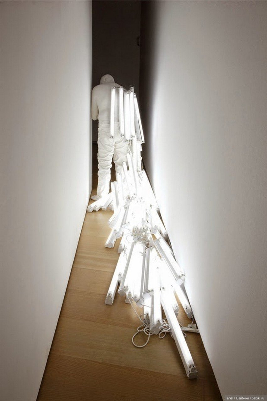 Люди и свет, жизнь и смерть в скульптурах Бернарди Ройга (Bernardi Roig) (фото 8)