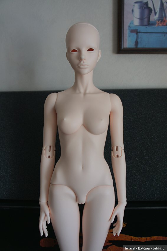 Девушка с характером. Iplehouse Marien