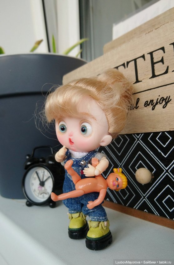 "Подковать блоху" или одежда на куклу для кукольной куклы (фото 2)