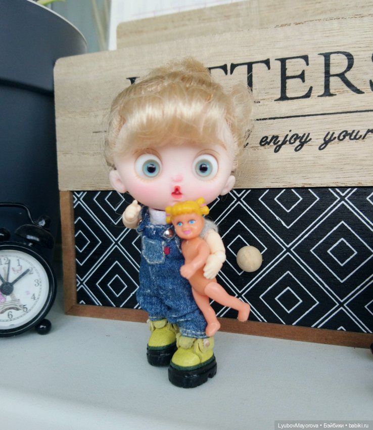 "Подковать блоху" или одежда на куклу для кукольной куклы