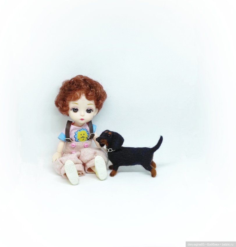 Мини таксочка — Валяные игрушки из шерсти: сухое валяние (фото 2)