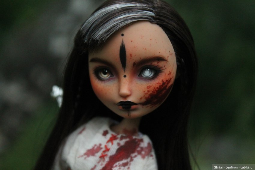 После боя — ООАК Monster High и Ever After High: репейнт