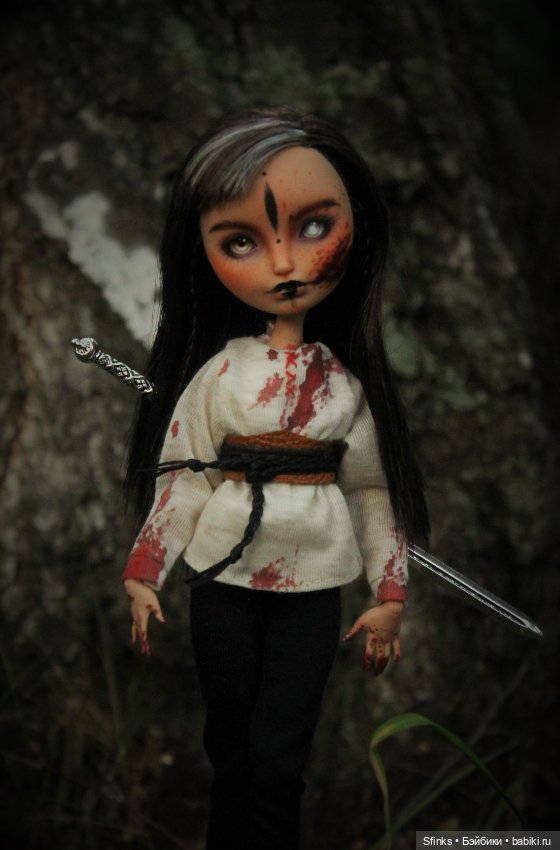 После боя — ООАК Monster High и Ever After High: репейнт (фото 2)