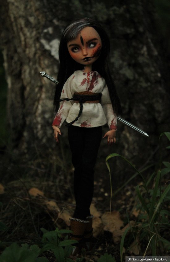 После боя — ООАК Monster High и Ever After High: репейнт