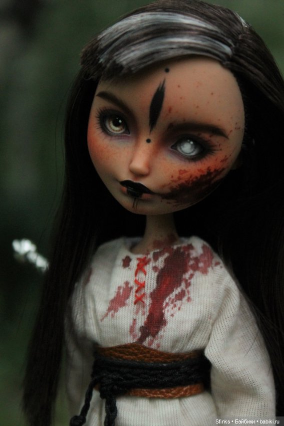 После боя — ООАК Monster High и Ever After High: репейнт