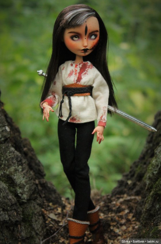 После боя — ООАК Monster High и Ever After High: репейнт (фото 8)