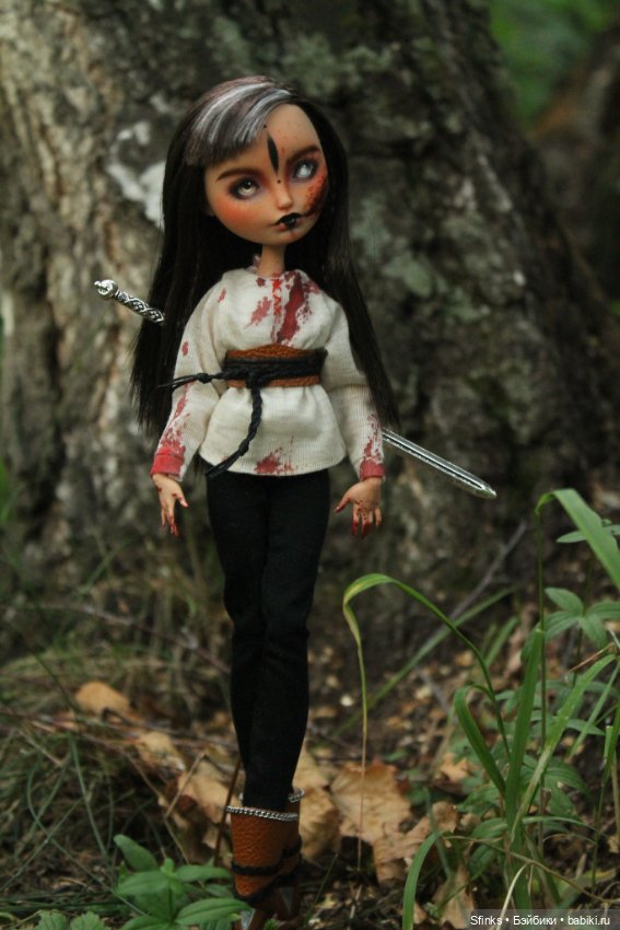 После боя — ООАК Monster High и Ever After High: репейнт (фото 6)