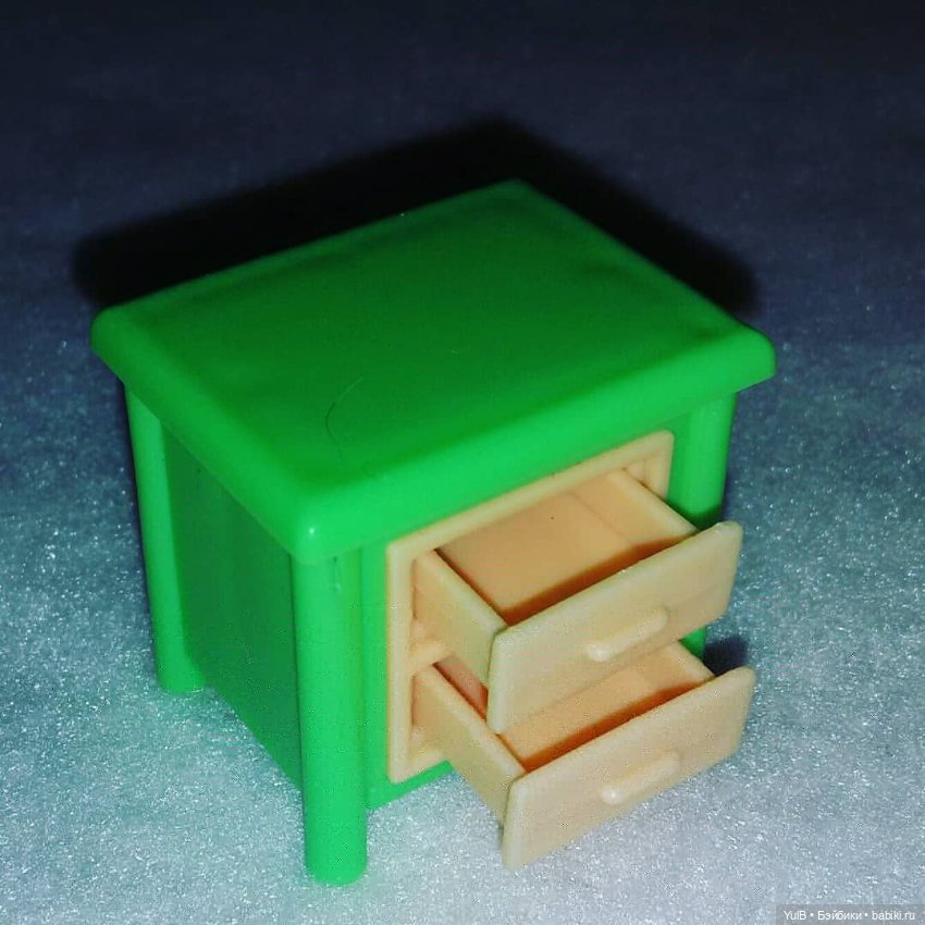 ...Много мебели — Интересные игрушки и фигурки (разное): редкие