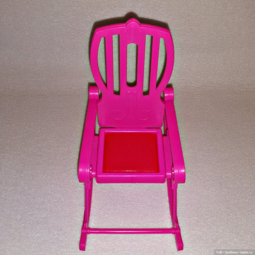 ...Кресло-качалка — Российские куклы Весна (фото 2)