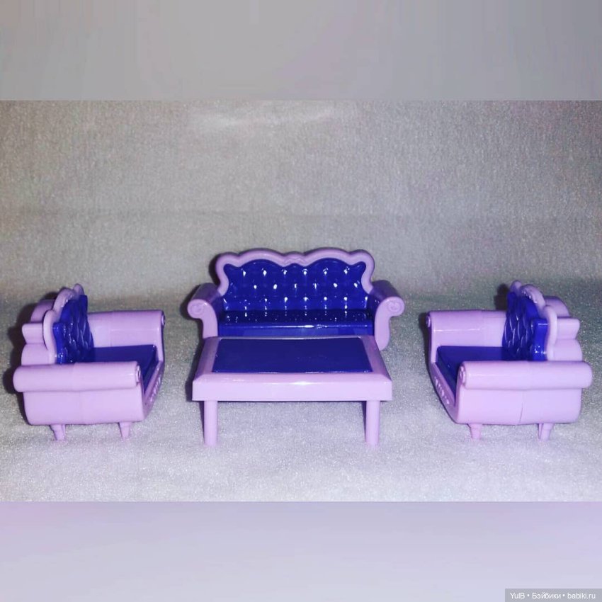 ...Много мебели — Интересные игрушки и фигурки (разное): редкие (фото 2)