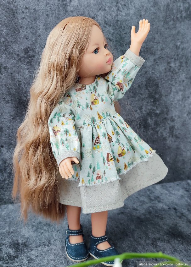 Новенькая с сюрпризом (Маника)