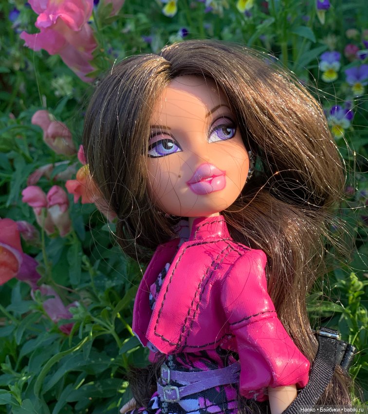 Парочка Братц — Куклы Bratz (Братц) и Moxie Girlz: MGA