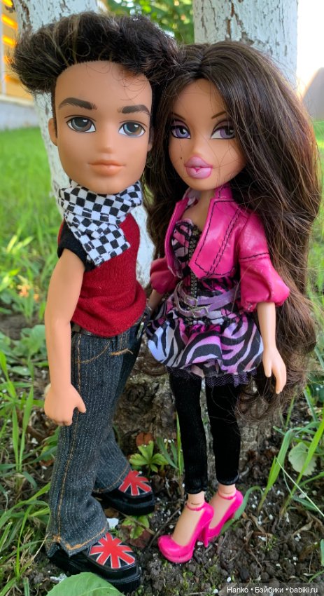 Парочка Братц — Куклы Bratz (Братц) и Moxie Girlz: MGA