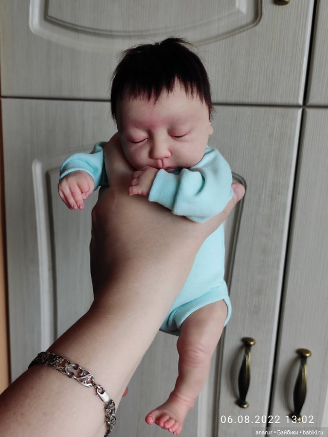 Только родился. Авторская кукла Кондрашовой Ирины