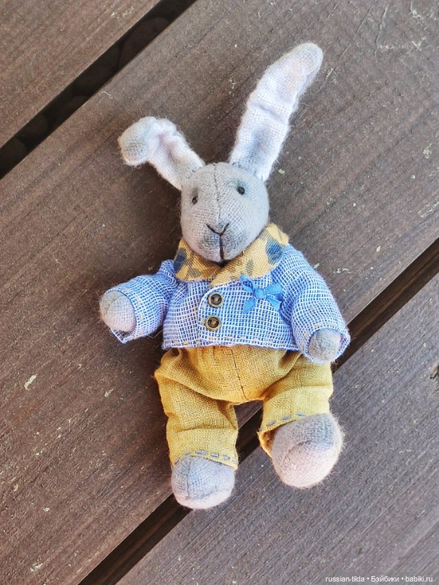 Ладошечные зайчики-талисманчики (фото 4)